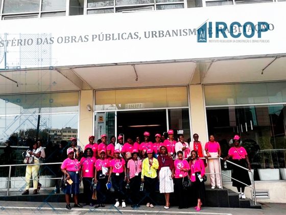 PREVENÇÃO DO CANCRO DO COLO DO ÚTERO REÚNE MULHERES DO SECTOR DAS OBRAS PÚBLICAS, URBANISMO E HABITAÇÃO